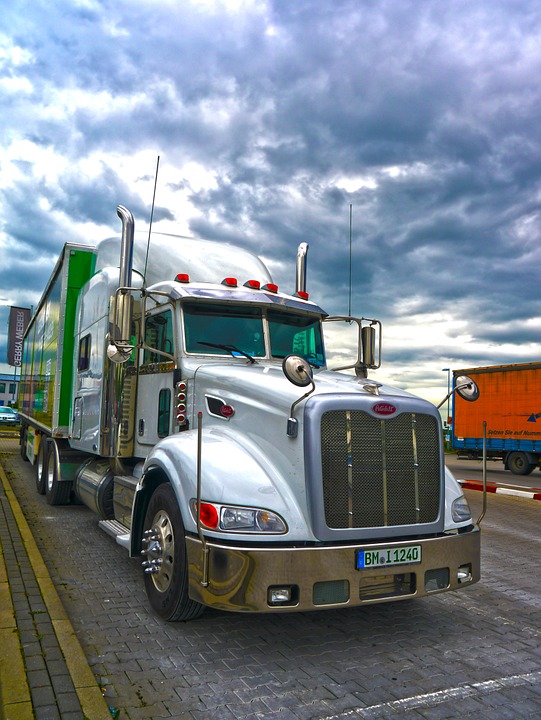 ways-to-improve-your-trucking-business